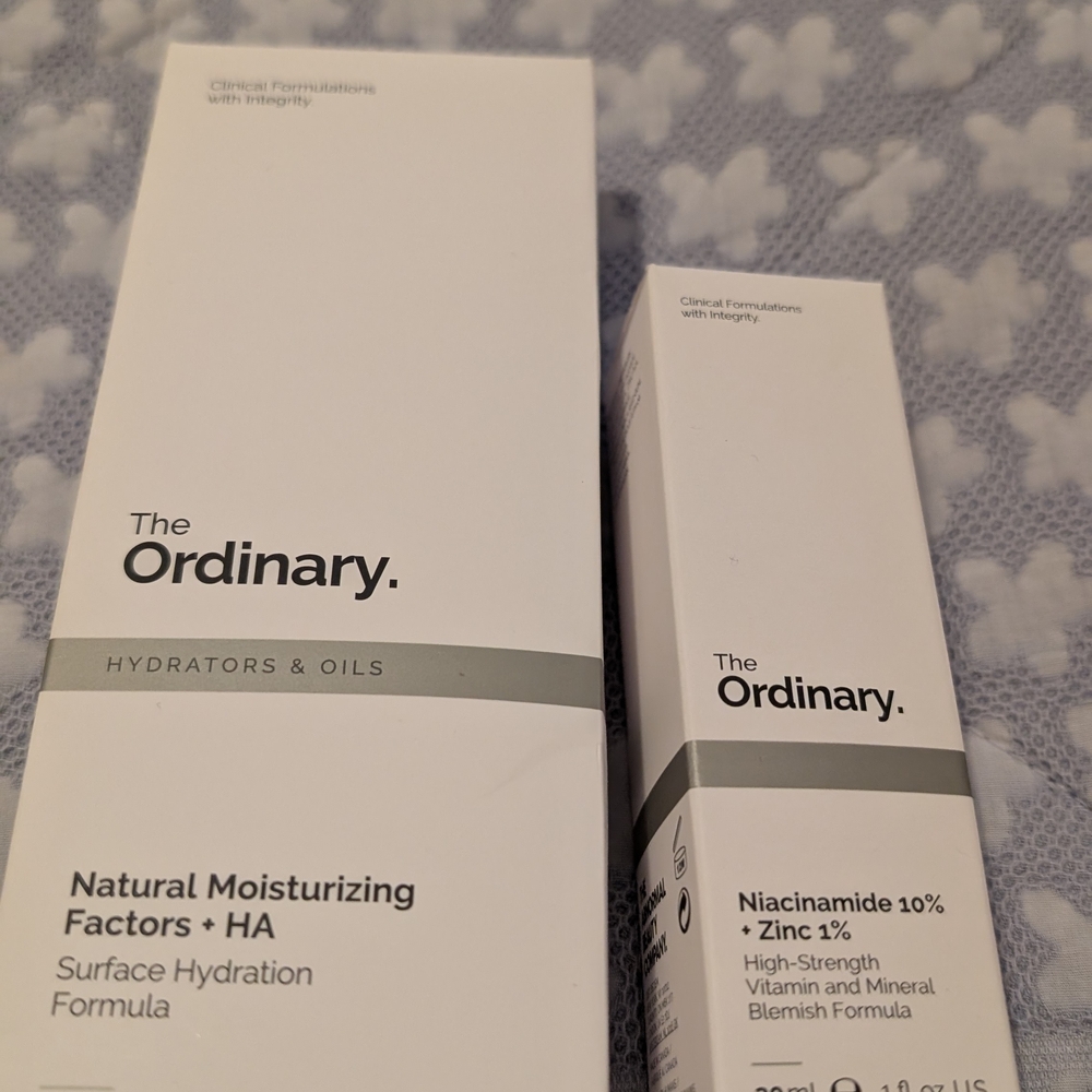 The Ordinary Moisturizer & Niacinamide Duo - White, Light Gray